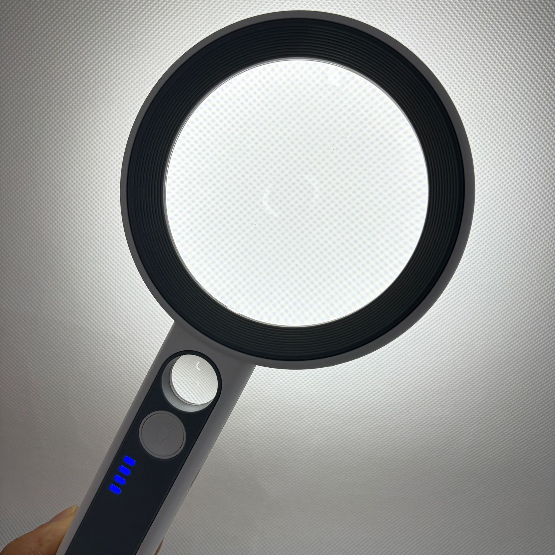 New 20-LED light strip battery level display handheld charging aspheric high-definition reading gift magnifying glass details Picture
