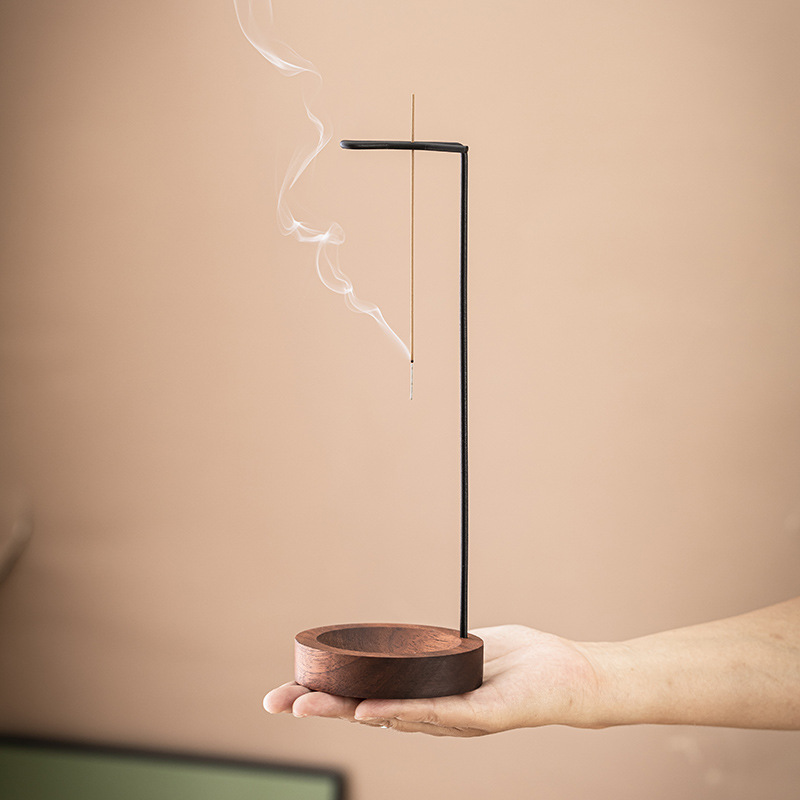 The base of the incense stick has a high-end feel and does not dust. The sandalwood incense holder can be hung upside down. The incense holder of the incense burner and the incense tray can be hung details Picture