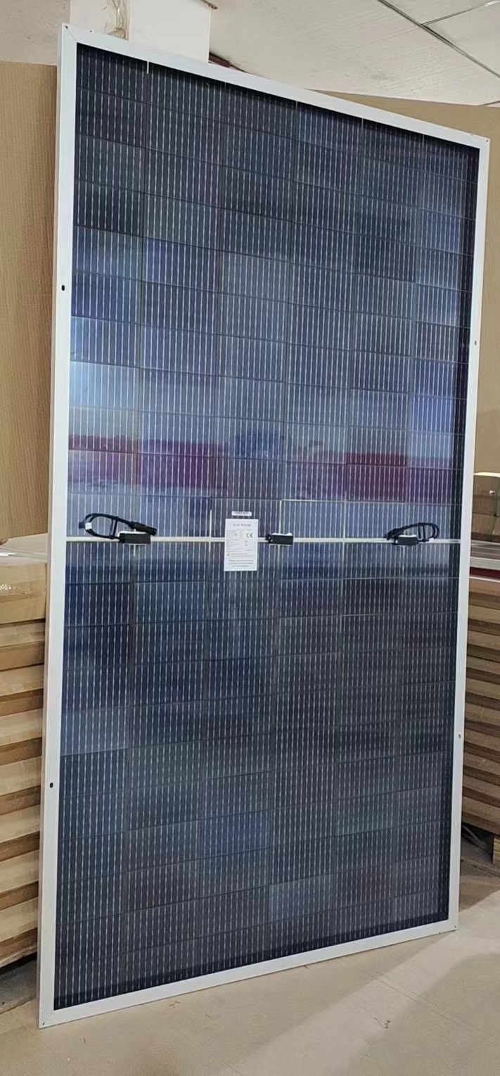 太阳能电池板(组件)实物图