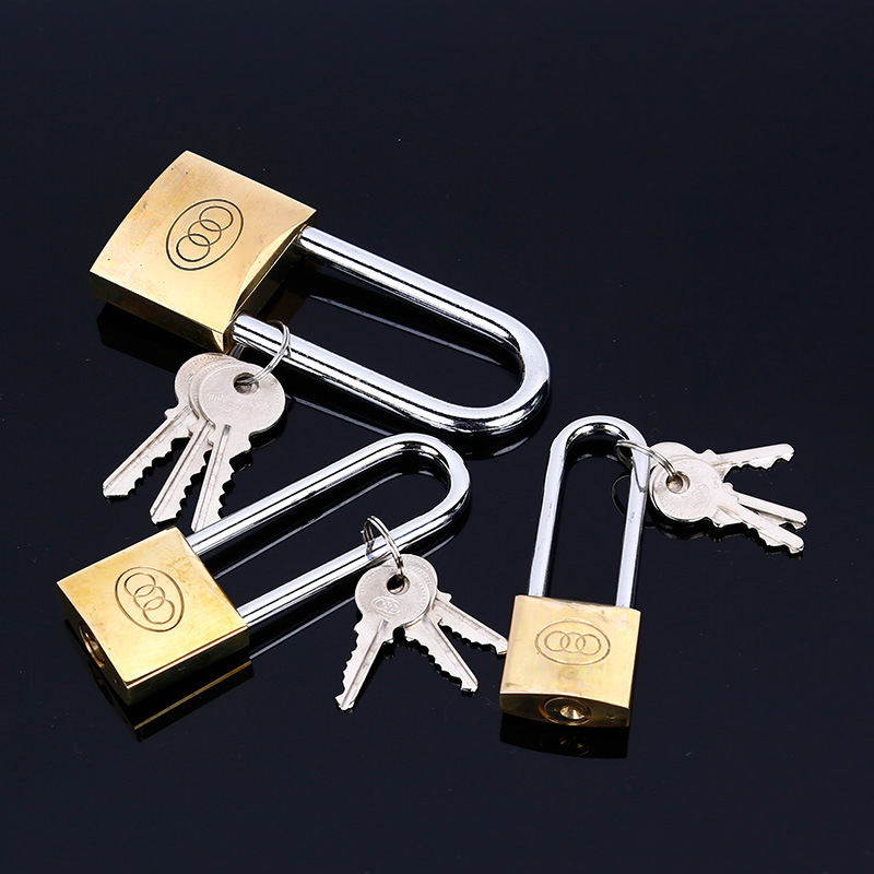 Wholesale of three-ring copper locks, pure copper padlocks, custom-made through-opening padlocks, old-fashioned large iron doors, and three-ring padlocks details Picture