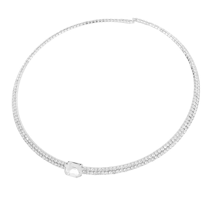 Wholesale elastic open necklaces from the manufacturer, sexy and unique 2-row water diamond steel wire elastic open necklaces, square diamond European and American accessories Application Scenario