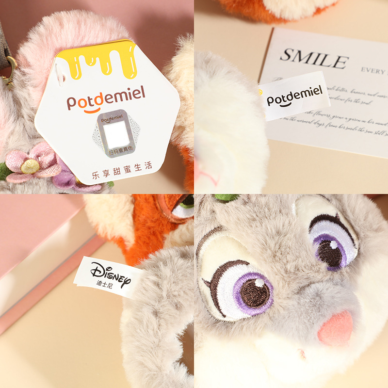 Disney-officially authorized Zootopia Spring Series Inspector Judy Nick Lightning Plush Pendant for fun Application Scenario