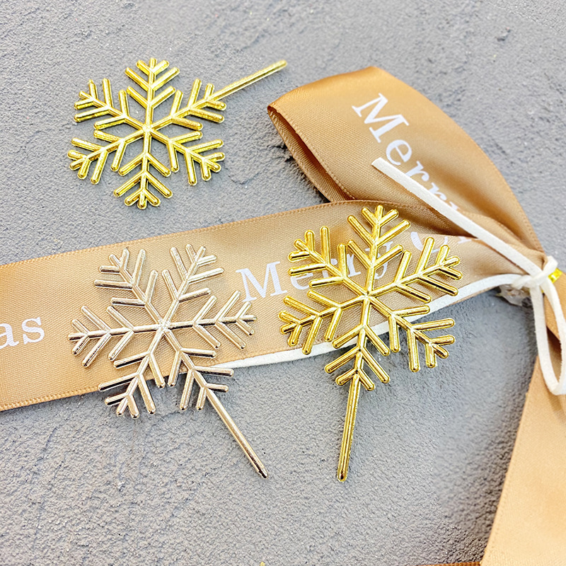 圣诞雪花片蛋糕插牌塑料雪花圣诞节蛋糕装饰配件纸杯甜品装饰批发