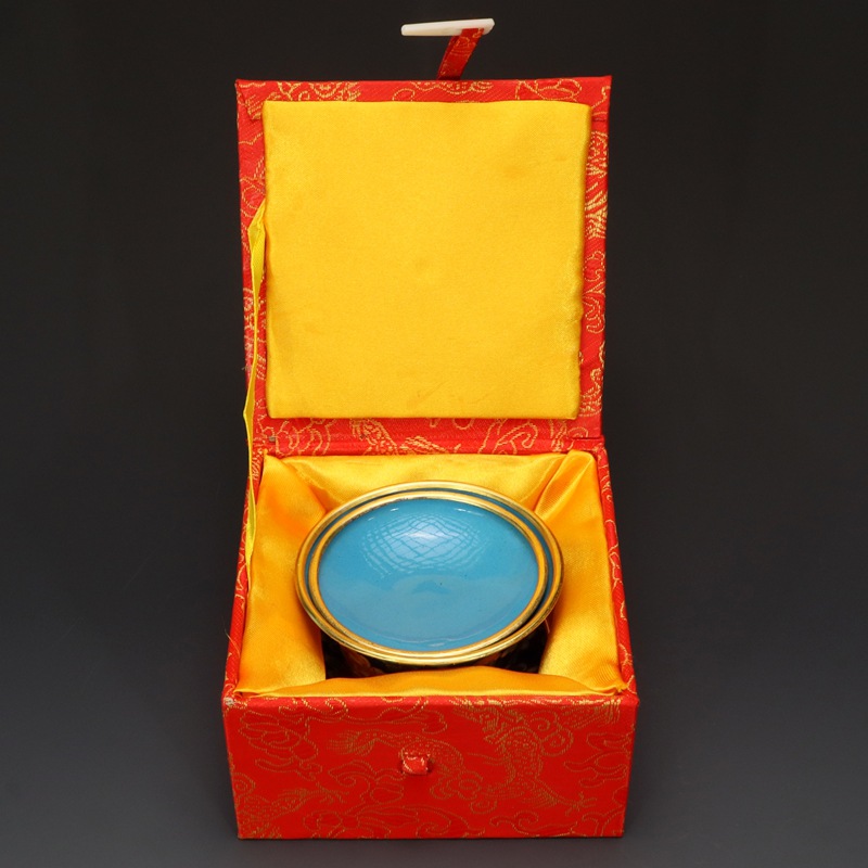 Beijing Cloisonne craft cultural gift and decorative items: copper body, cloisonne enamel, filigree, silver blue, large and small tea bowls and covered bowls Application Scenario
