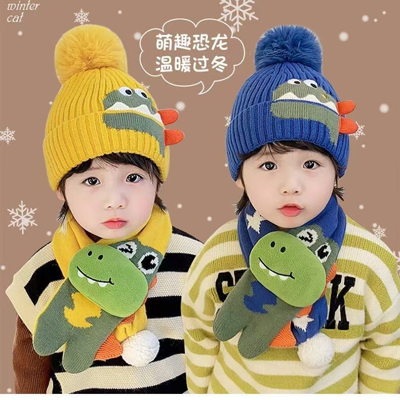 Children's hats, scarves, dinosaur sets, baby autumn and winter, baby boys, woolen knitted ear protectors, winter Korean version details Picture