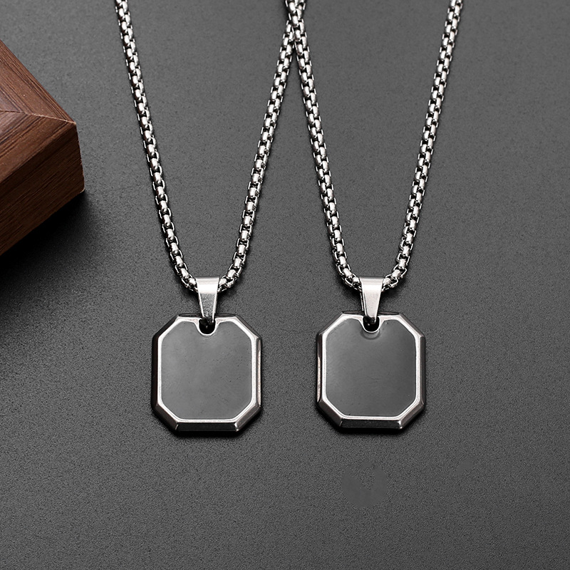 2026 cross-border foreign trade consignment new black spray-painted pendant necklace with stainless steel chain