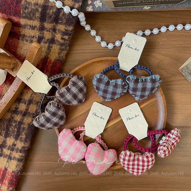 New Korean autumn and winter retro checkered heart-shaped hair band, soft and cute double heart-shaped headband, Korean girlish style hair tie Specification image