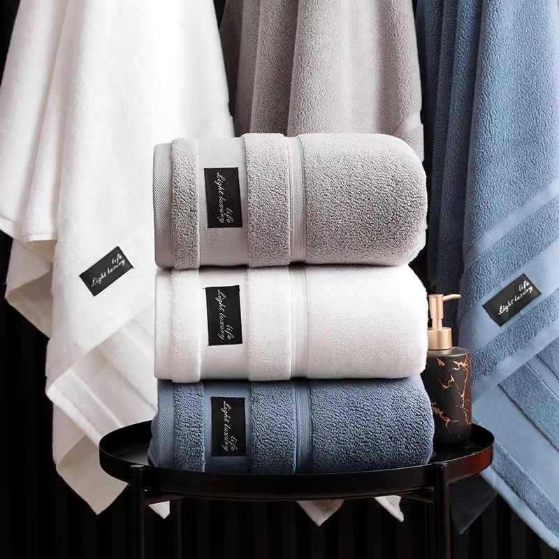 Pure cotton Class A towel, bath towel 80*160cm, 800g, soft, absorbent, company gift, embroidered, absorbent and quick-drying details Picture