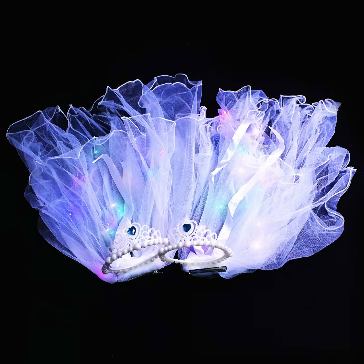 The girl's crown, blue crown, amusement park hair accessory, ice princess, glowing tassels, pearl veil, and night market are selling like hotcakes details Picture