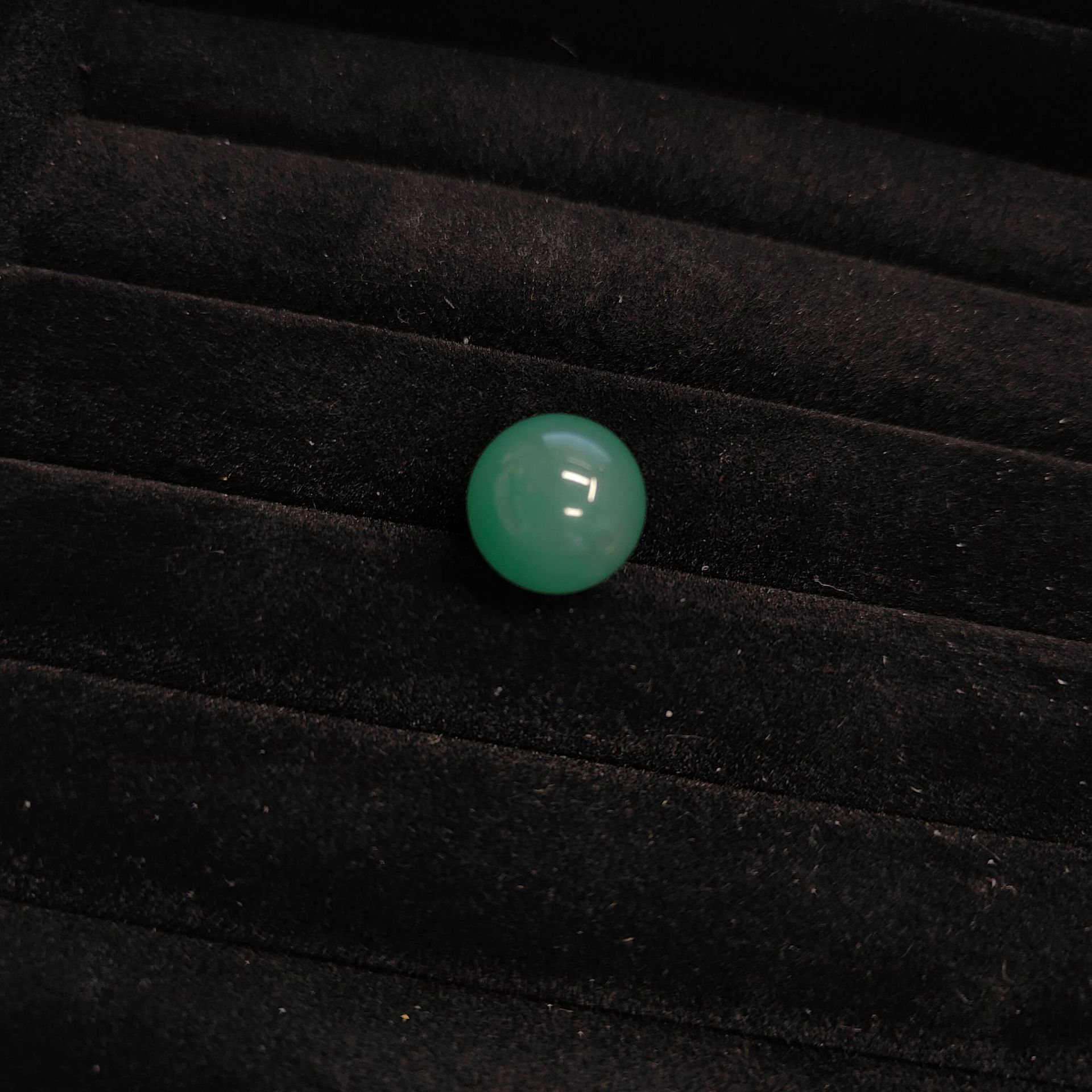 Natural African jadeite loose beads, round beads jewelry, necklaces, beads, handcrafted bracelets, diy bracelets, gift wholesale Application Scenario