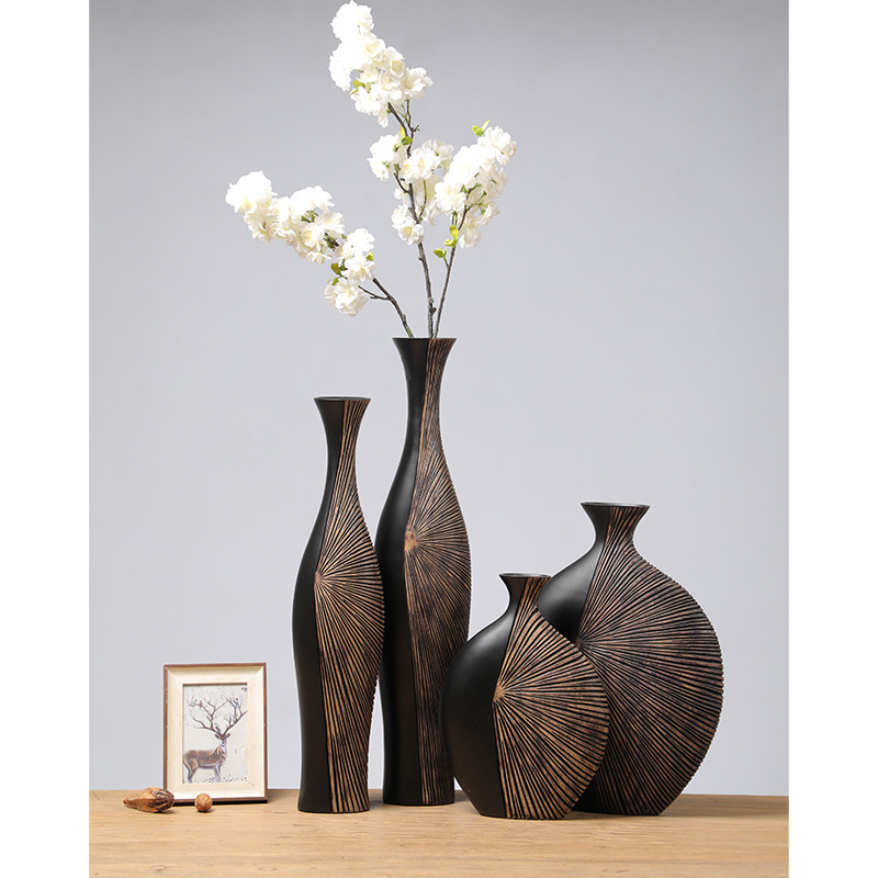 2026 new retro light luxury vertical tall floor-standing vase decoration, living room dried flower art, entrance background wall resin home decoration Application Scenario