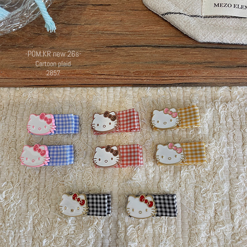 New Korean-style sweet and beautiful checkered kt cartoon hair clip, handcrafted children's side broken bangs clip, paired duck clip hair accessory details Picture