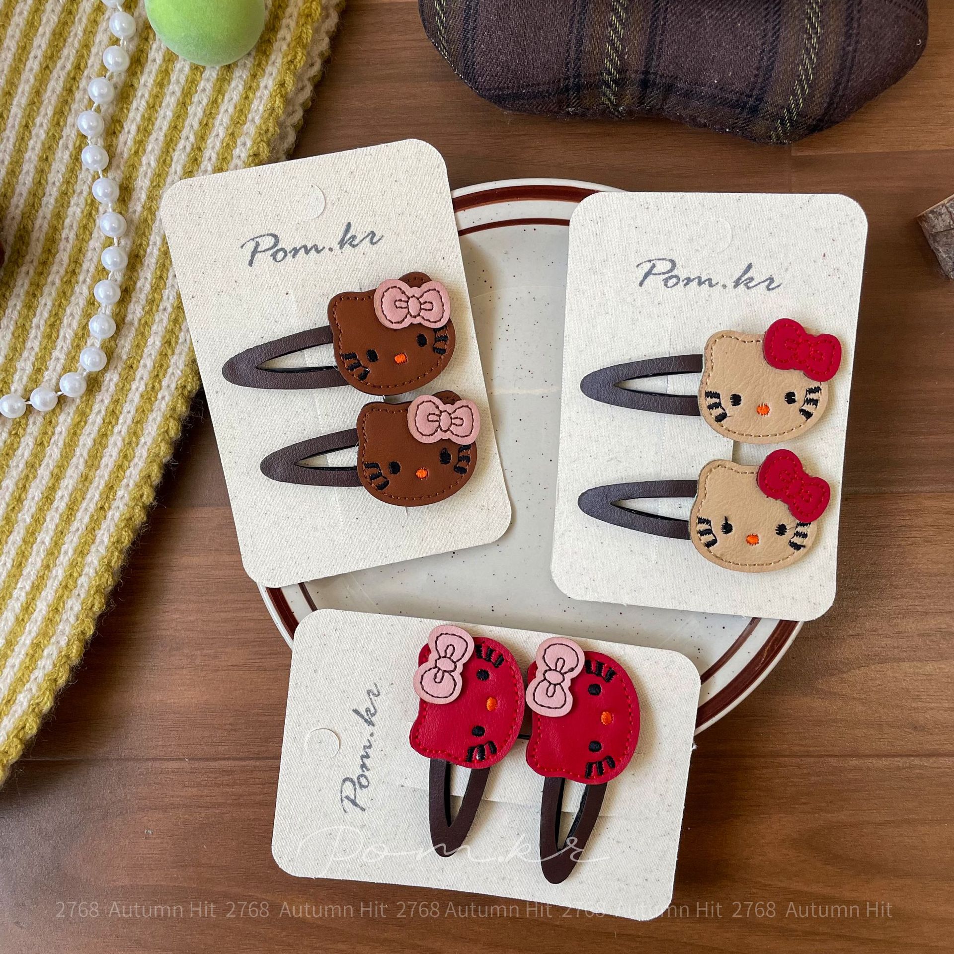 Retro leather KT hair clip, bow, cartoon side clip, girl's heartbroken bangs clip, sweet and cute headwear
