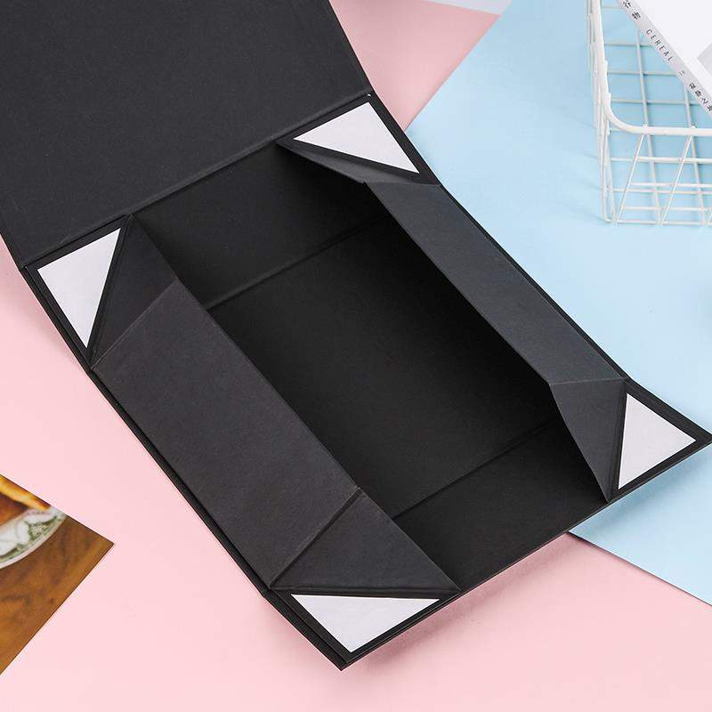 Wholesale of black folding one-piece flip cover packaging box, magnetic hard paper packaging box with top and bottom covers, gift box Item Picture