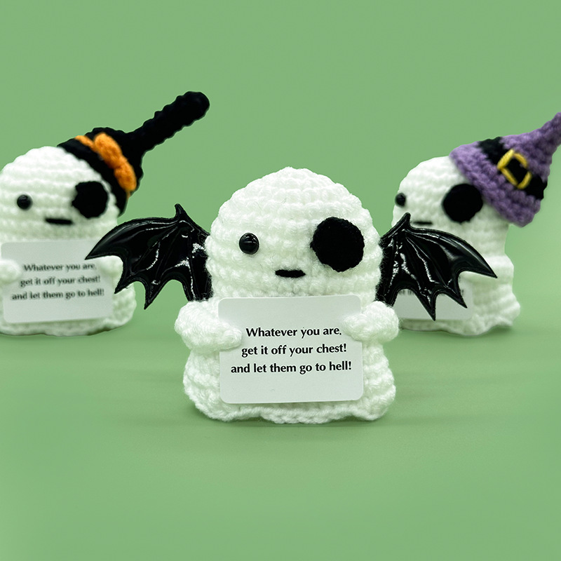 Wholesale and customization of white ghost-shaped crocheted dolls, plush toys and trendy toys details Picture