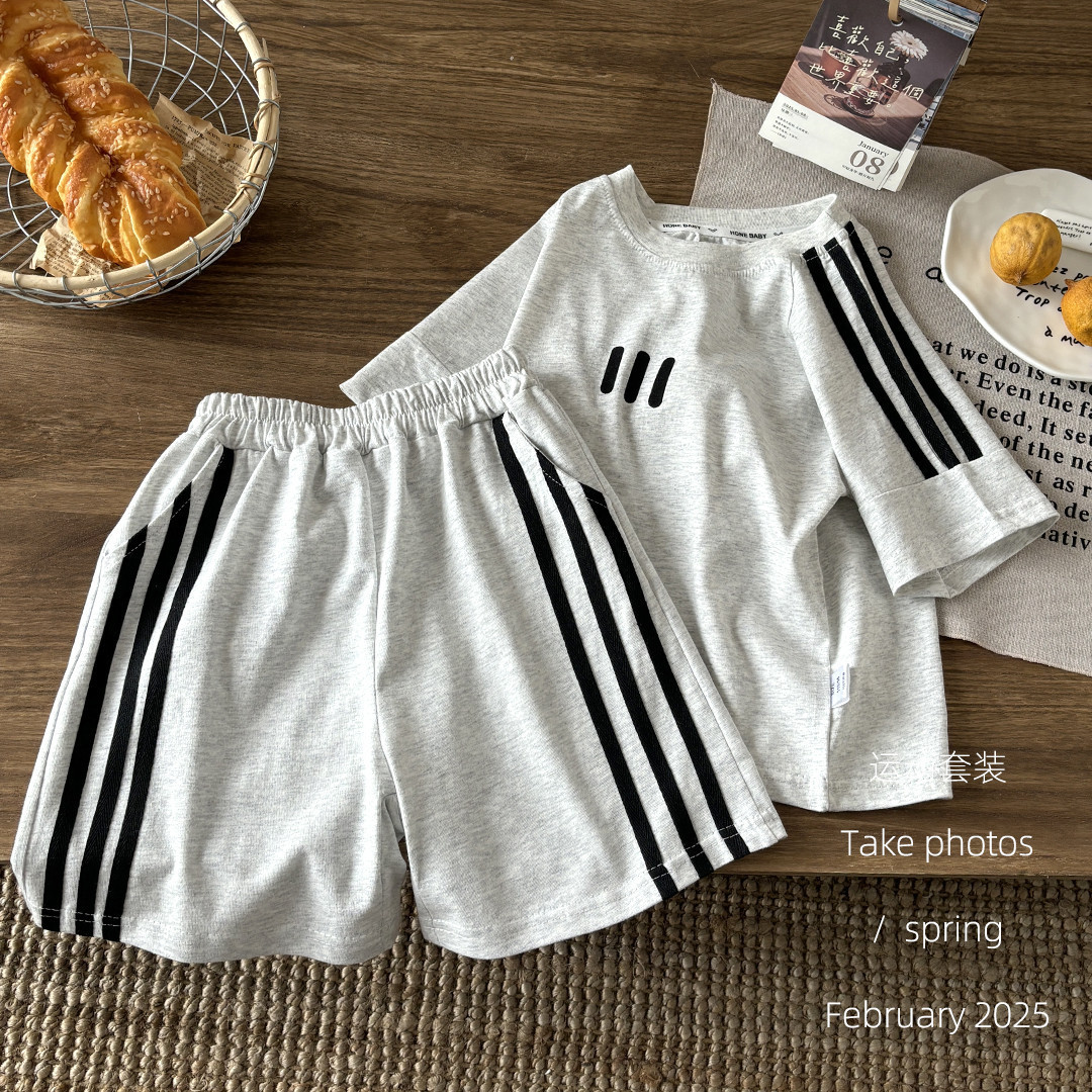 Two pieces of pure cotton Korean-style children's summer short-sleeved T-shirt set, versatile and patchwork for boys and girls Specification image