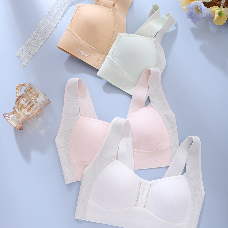 Teenage girl bra, seamless breathable and comfortable underwear for junior and senior high school students, fixed cup sports shockproof vest Application Scenario
