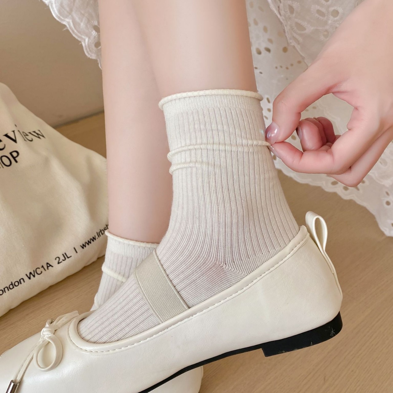 Sock stall, one-piece consignment, rolled-edge, pile socks for women, summer thin Korean style, ins solid color, simple and versatile, vertical strip, loose, boneless postpartum socks, one-piece consignment