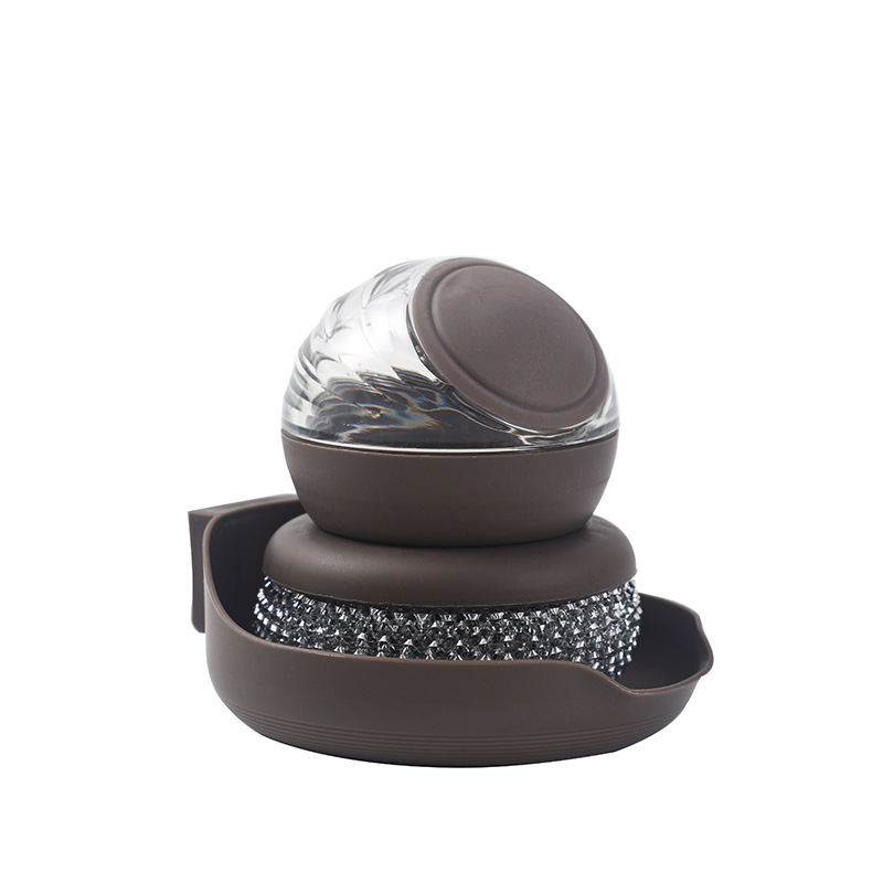 The multi-functional kitchen astronaut automatic liquid addition pot brush automatically squeezes out liquid to wash the pot without oil sticking. It's a perfect pot cleaning tool Item Picture