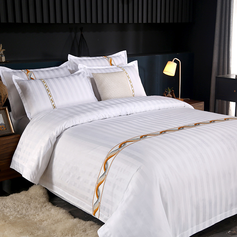 White four-piece set for homestay, hotel linen, bed sheets and duvet covers, three-piece set, thickened bedding for hotel