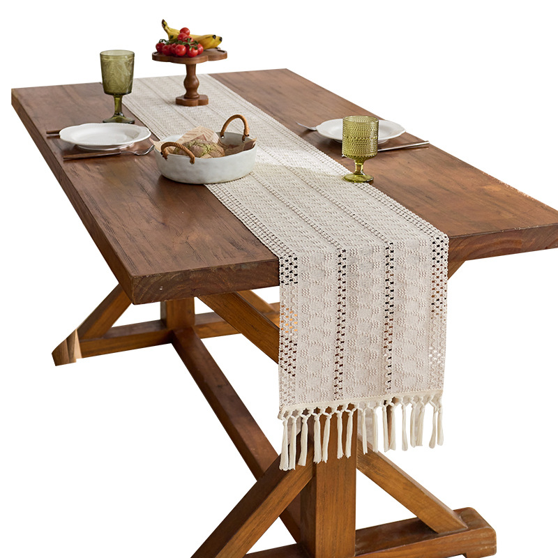 Cream-colored table flag, tassel cotton fabric, hollowed-out coffee table tablecloth, Bohemian country farmhouse kitchen table decoration fabric Item Picture