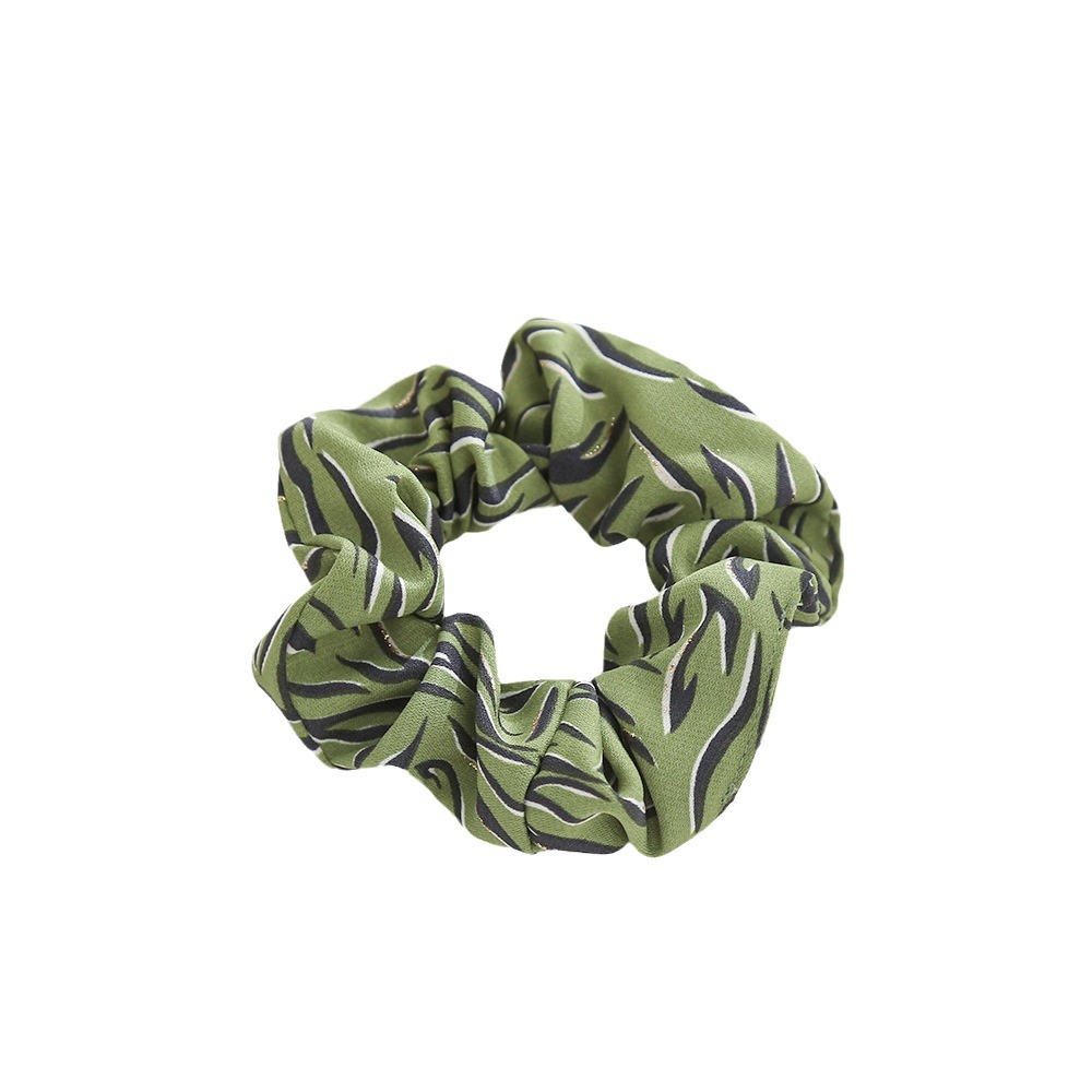 Autumn and winter retro leopard print polka dot large intestine hair band, ins girl's personality hair tie, leather band, simple large intestine hair tie and hair accessory Item Picture