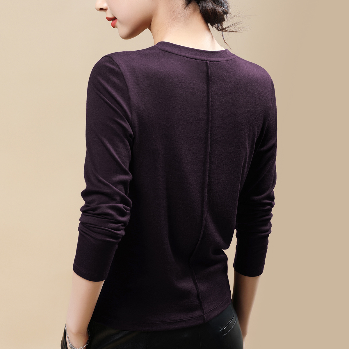 2025秋季新款莱赛尔天丝羊毛长袖t恤女显瘦上衣内搭后背线打底衫产品图