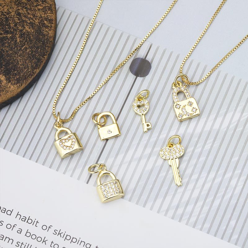 Honglu Cross-border Jewelry Wholesale, Love Keys, Hollow lock heads, pendants, necklaces, bracelets, DIY accessories Direct sales Application Scenario