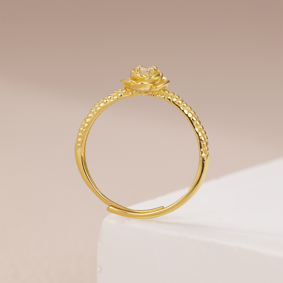 A simple and elegant traditional Chinese trend retro flower ring, silver zircon rose ring for women Specification image