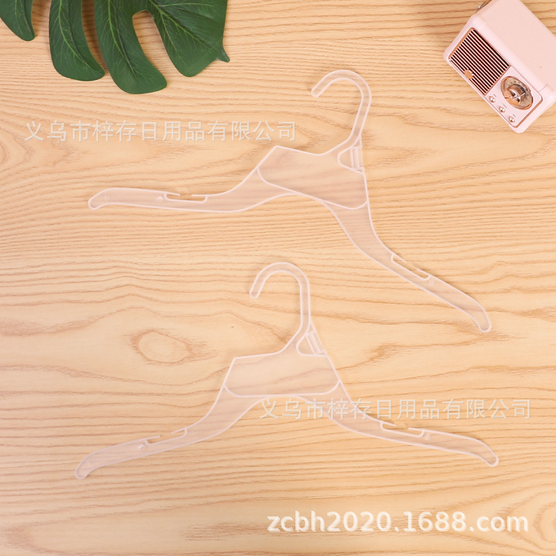 Children's plastic clothes hangers, disposable clothes hangers in stock, hanger clothing factory, hanging plastic clothes hangers, wholesale clothing Specification image