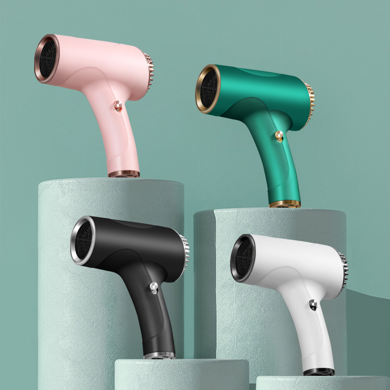 Pure cold air hair dryer, rechargeable for college student dormitories, portable usb hair dryer for art studios without plug Application Scenario