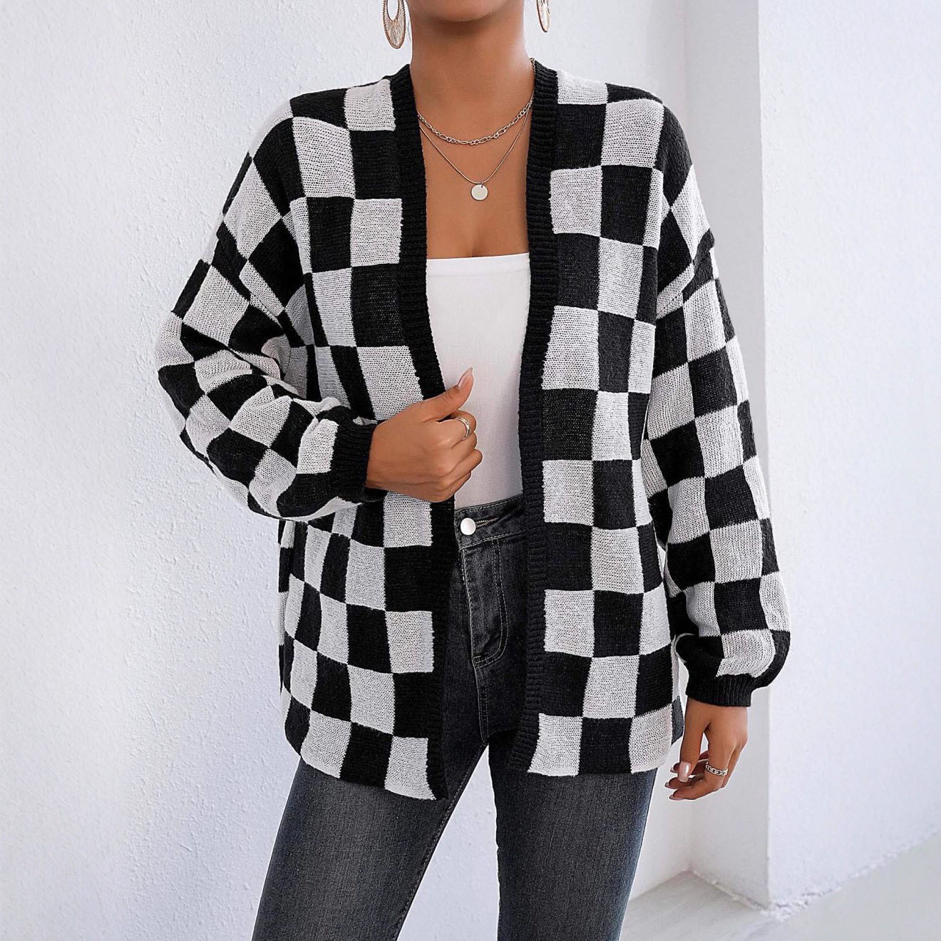 European and American women's cardigans for export, European and American women's sweaters, cross-border woolen thick checkered casual sweater jackets Specification image