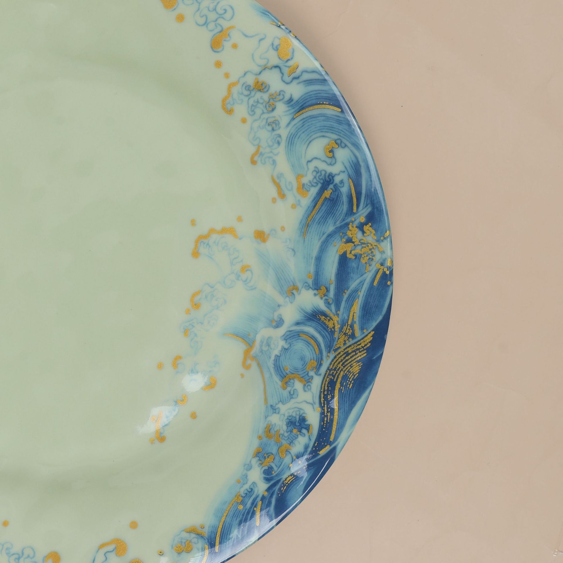 New melamine plates for foreign trade, plastic round plates, shallow plates, restaurant fast food stir-frying plates, rice bowl plates, commercial tableware Application Scenario