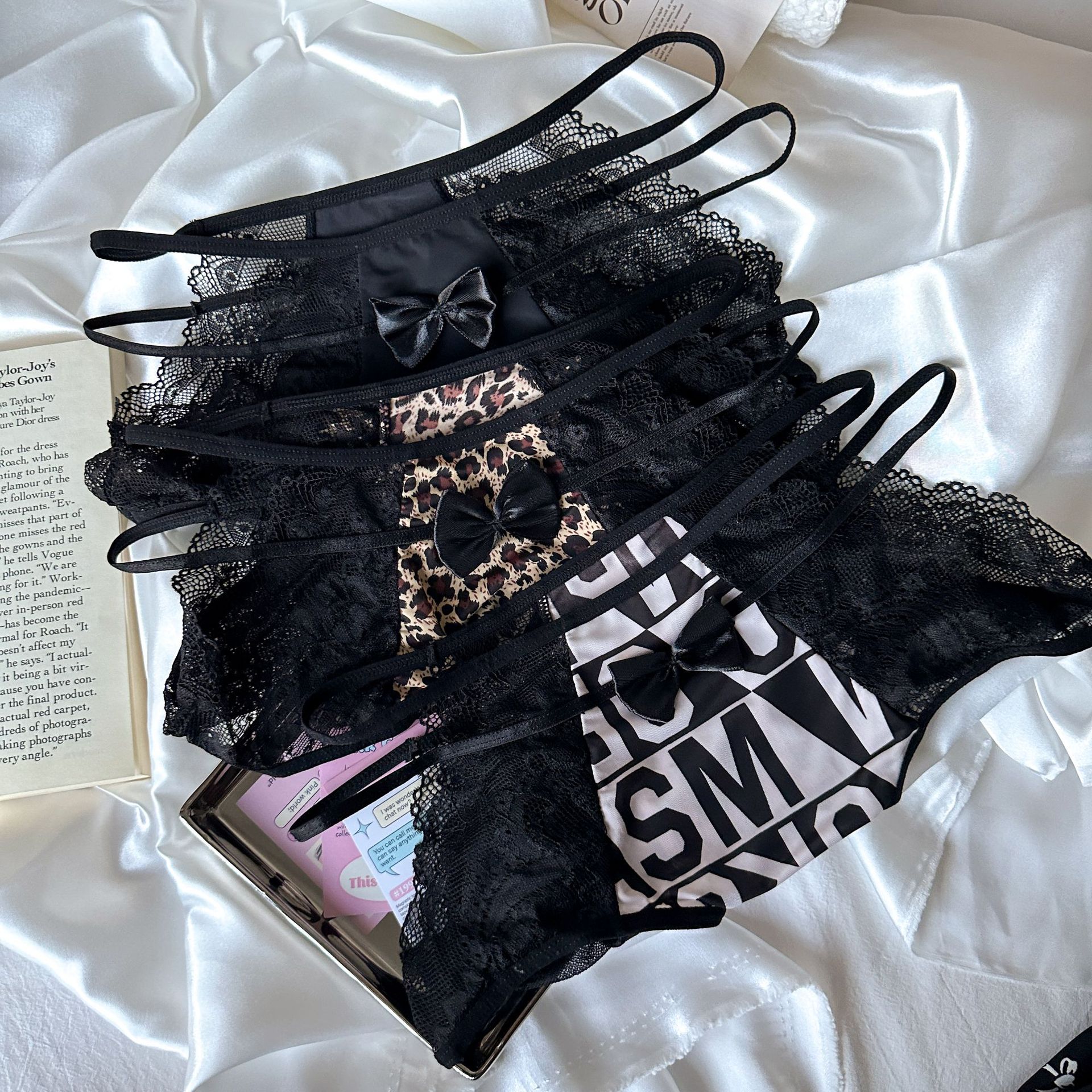 New bestseller women's lace-printed underwear: Breathable, comfortable, hip-hugging, thin straps, cutout, high elasticity, high waist, large size, 17428# Application Scenario