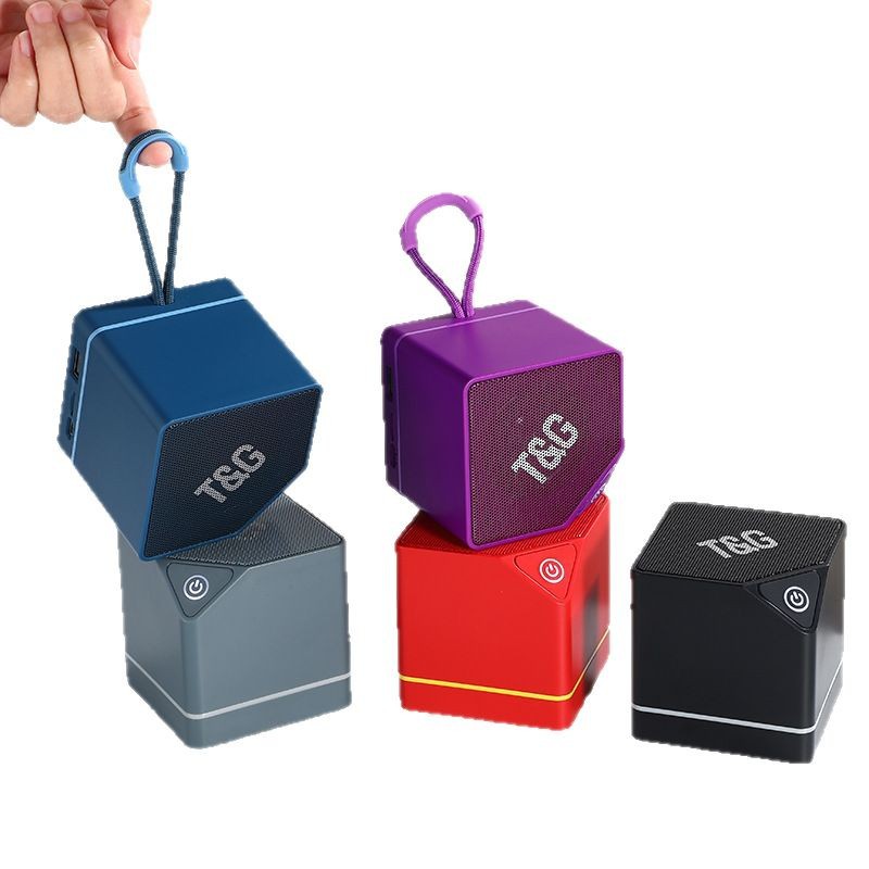Nuevo tg688 transfronterizo de comercio electrónico cuadrado bluetooth speaker tws insert card fm radio portátil mini regalo audio Item Picture
