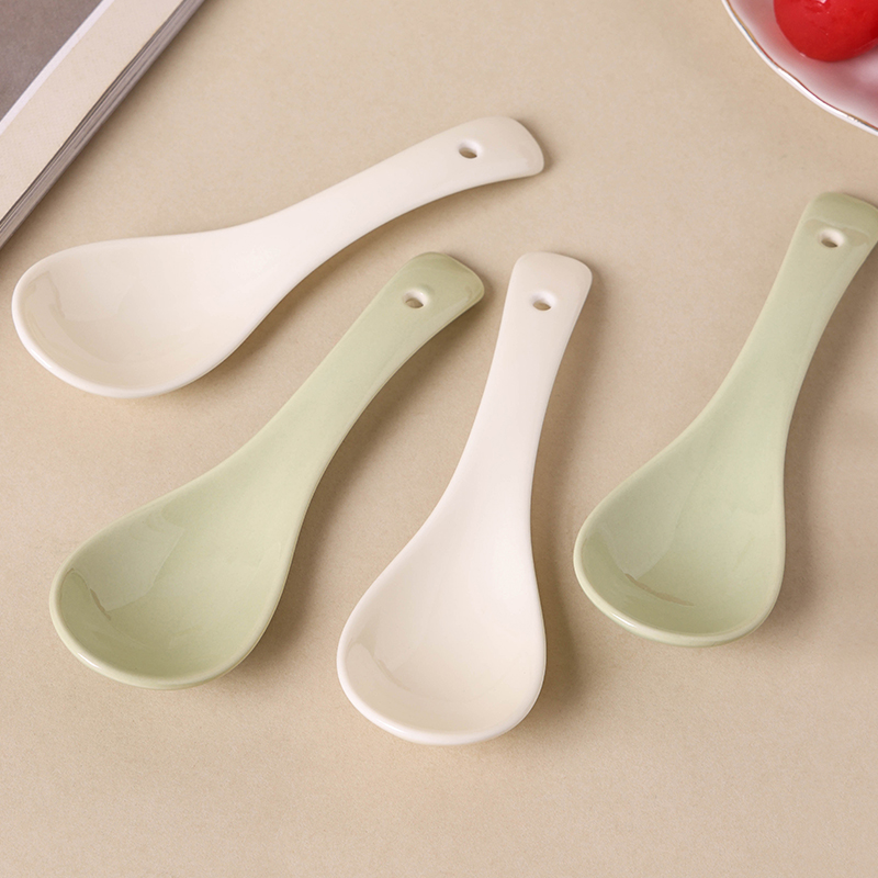 现货奶油风陶瓷汤勺家用调羹高档精致餐具小汤匙一人一勺喝粥吃饭产品图