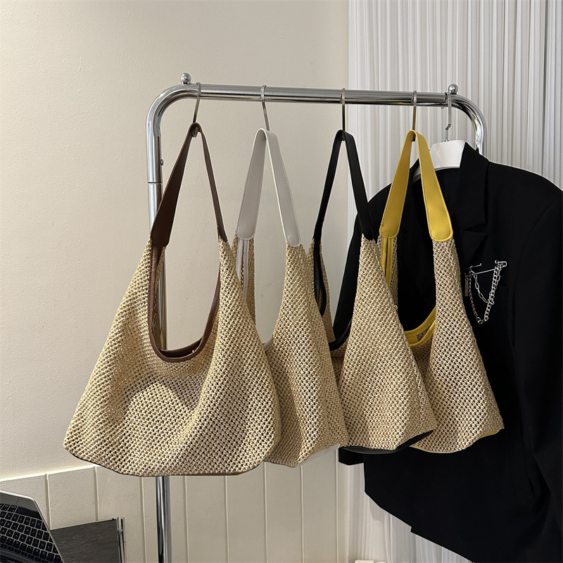 Cross-Border Straw Weaving Bag, Summer Fresh Hand-Woven Women's Bag, Artistic Straw Weaving Bag, Handbag, Simple And Fashionable Women's Shoulder Bag, Straw Weaving Bag Application Scenario