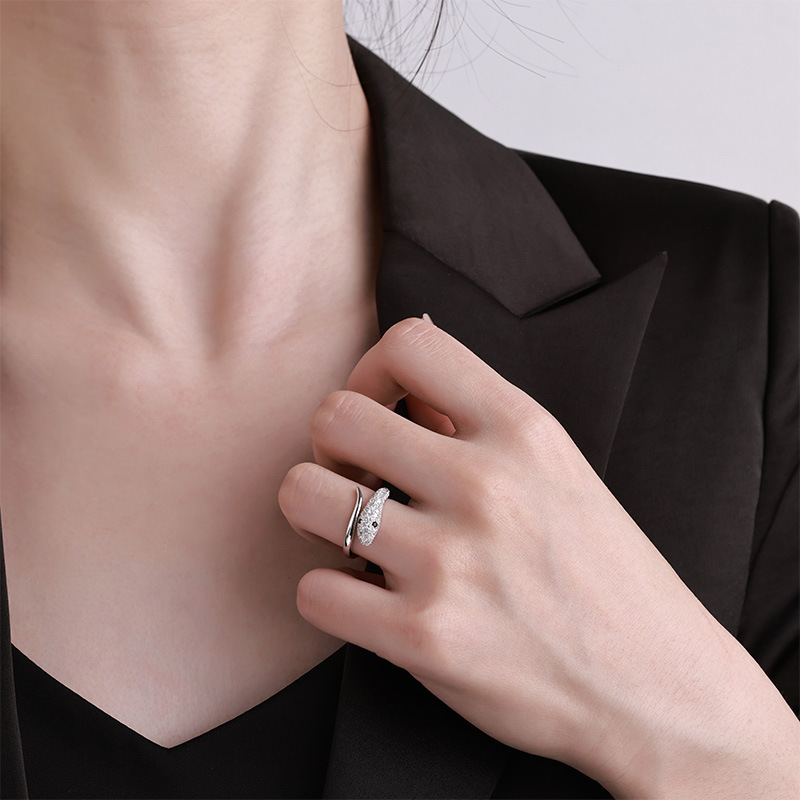 卓恒甄选2026年新款s925纯银蛇形开口戒指女ins暗黑冷淡风食指戒时尚个性小众设计