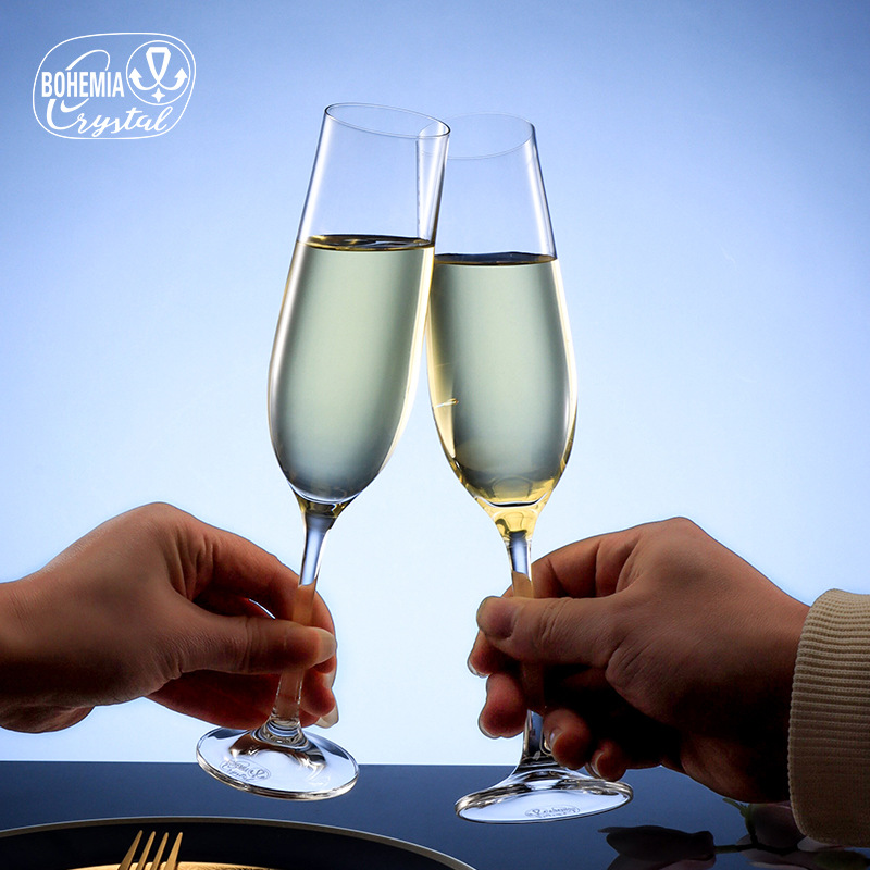 Czech Lexus lead-free crystal high-appearance-level wine glasses, luxurious, simple and high-end wine glasses and goblets details Picture