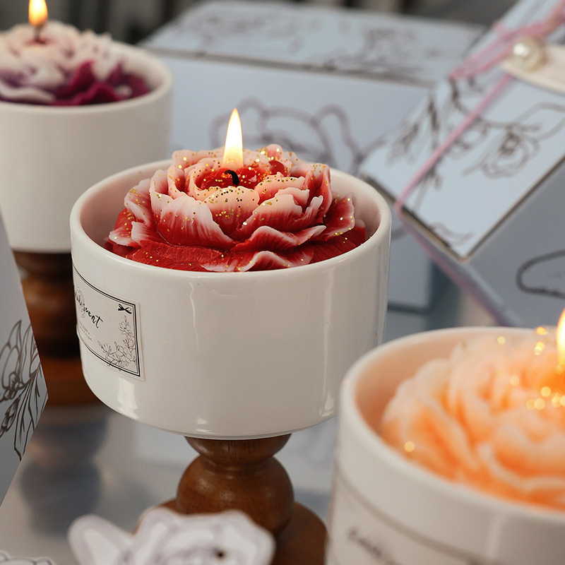 Scented candles, French gradient camellia fragrance gift box, creative and high-end souvenirs, wedding, birthday and festival gifts Application Scenario