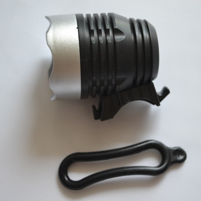 The new bicycle headlamps are made of plastic and are equipped with two 2032 batteries