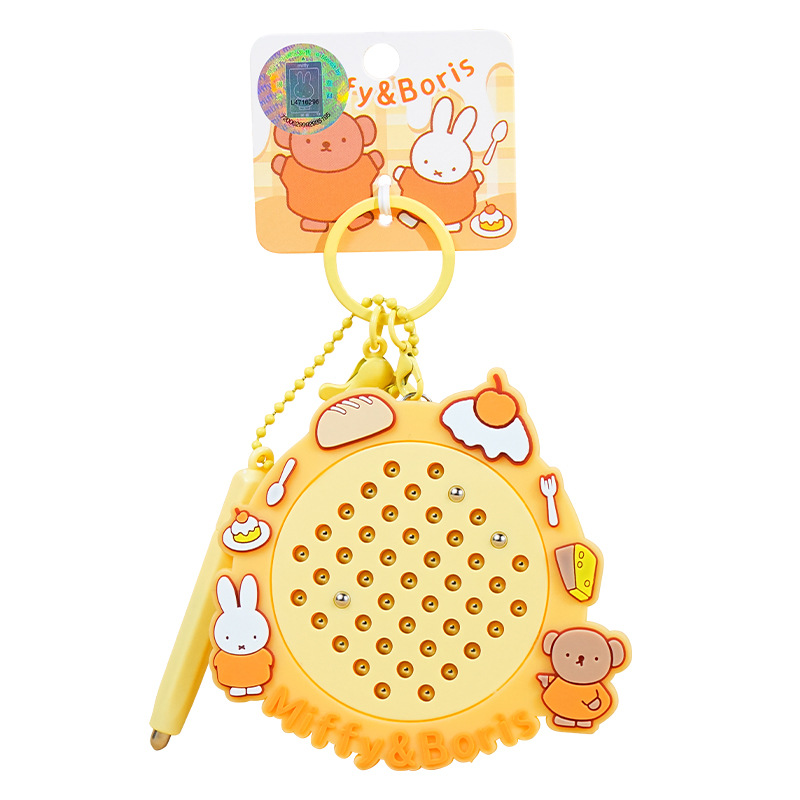 Genuine miffy Miffy Rabbit steel ball magnetic drawing board, decompression keychain, creative erasable student schoolbag pendant Item Picture