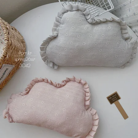 Spring new French fabric cloud throw pillow, sweet ruffled edge baby pillow, soft fufu room decoration item