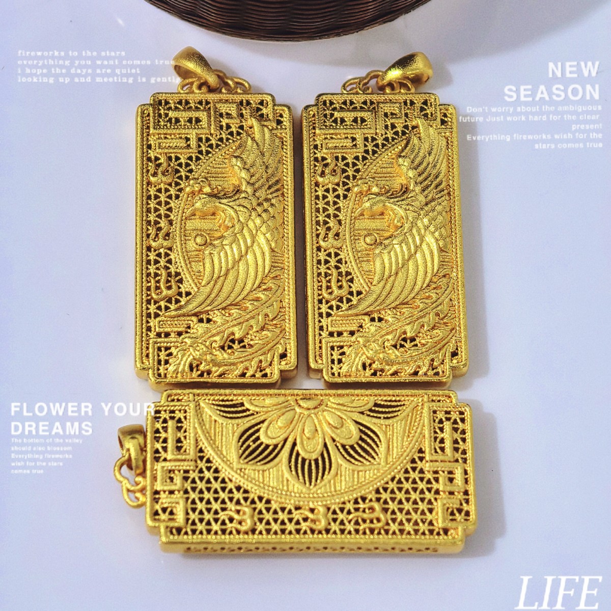 Chinese-style ancient-style golden phoenix Flying pendant square plate filigree hollowed-out auspicious cloud phoenix pendant Application Scenario