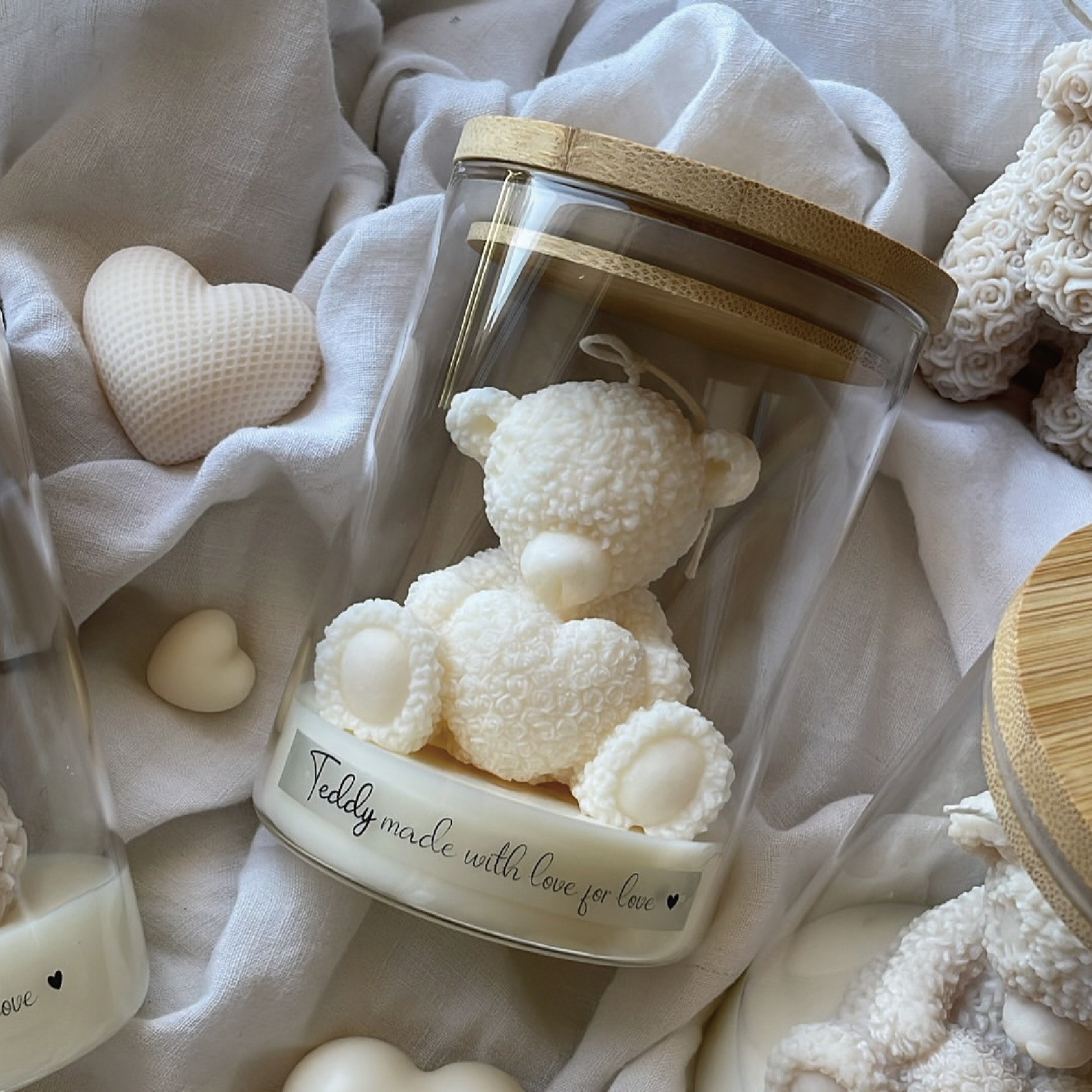 新款爱心熊杯蜡香薰蜡烛ins氛围感情人节礼品伴手礼香薰玻璃杯蜡