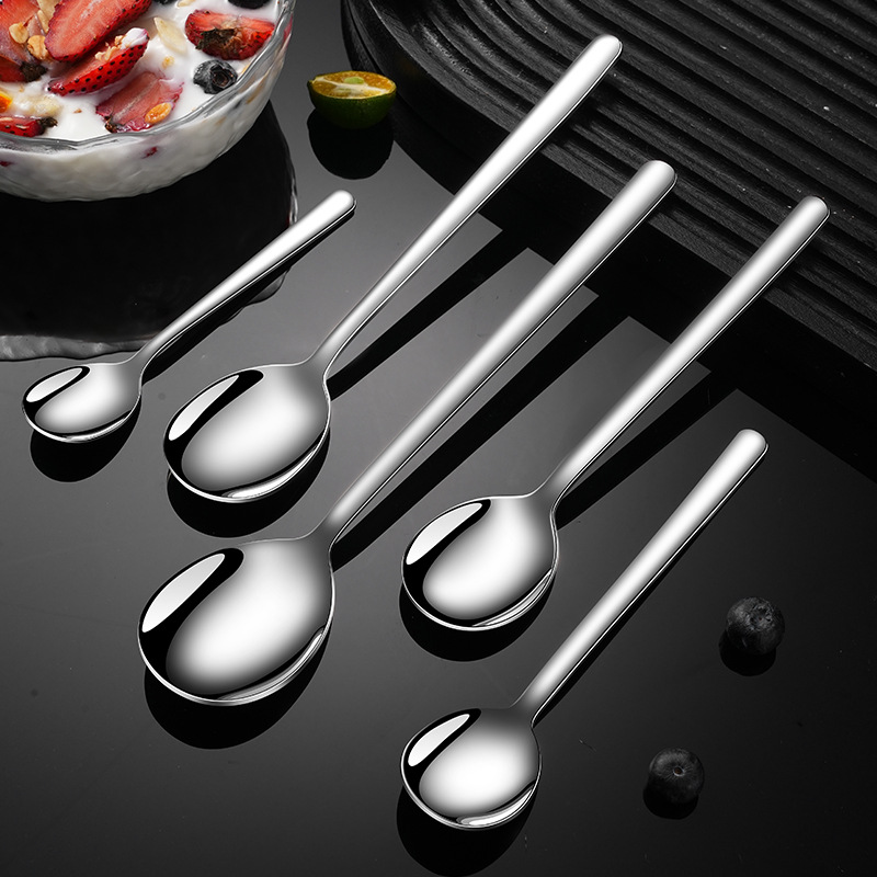 304 stainless steel spoons, household tableware, Korean-style spoons, long-handled thickened soup spoons, coffee stirring round spoons Application Scenario