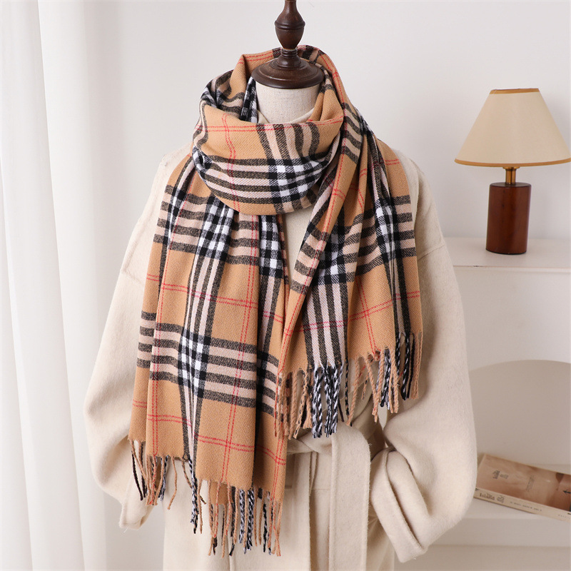 A new British-style patterned autumn and winter warm scarf for women, a fashionable and versatile commuting tassel faux cashmere scarf