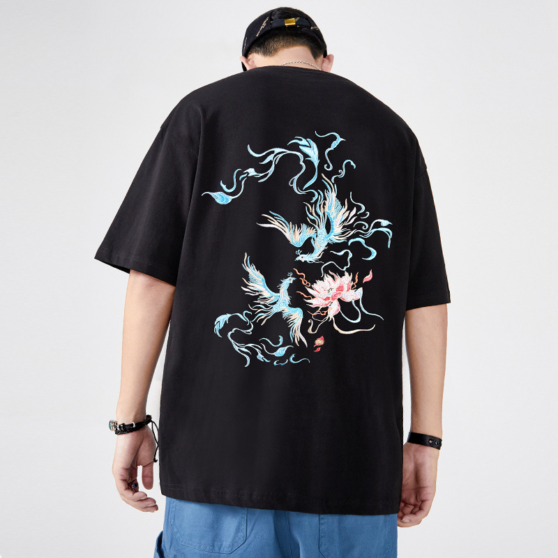 Chinese trend short-sleeved T-shirt for men in summer, loose and large-sized, with phoenix pattern embroidered half-sleeve, moisture-wicking and sweat-wicking Application Scenario