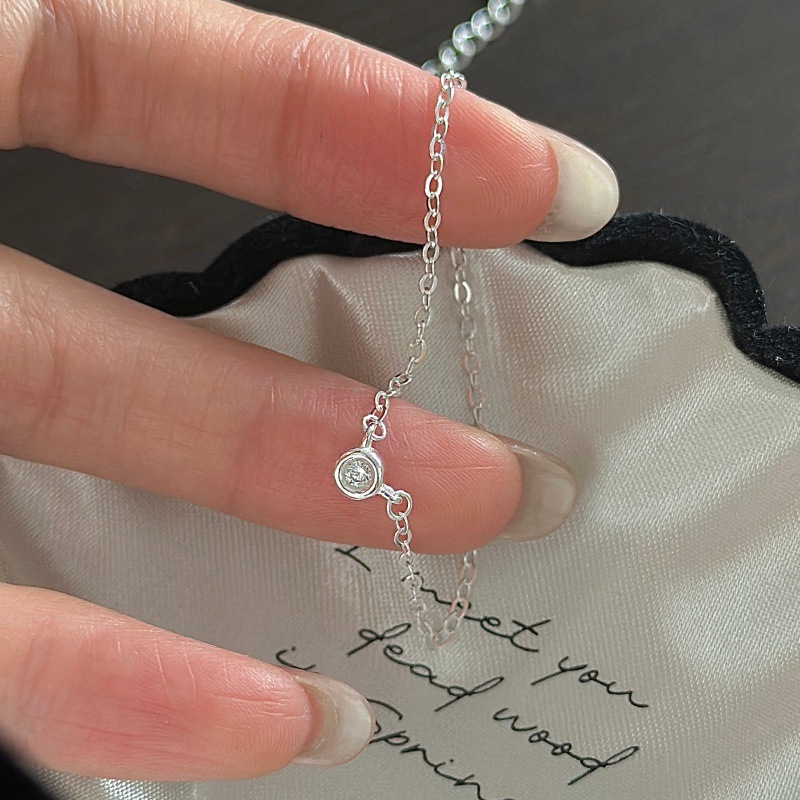 S925 sterling silver Korean-style niche design retro single zirconia necklace Korean-style simple collarbone chain Item Picture