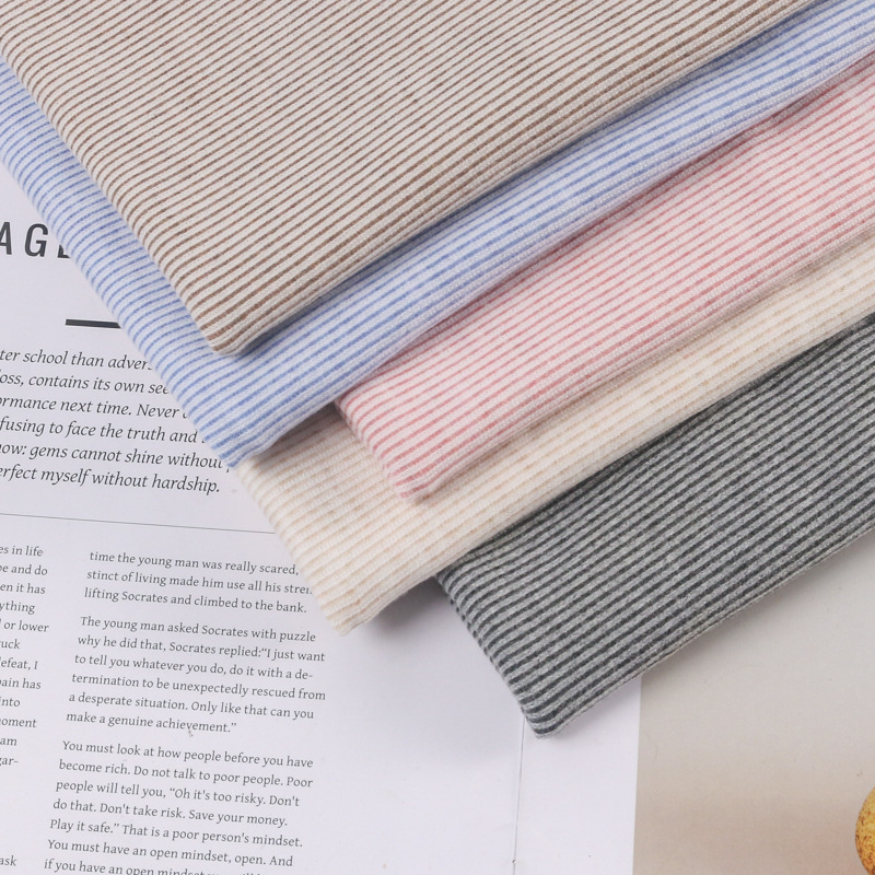 Single-sided striped cotton cashmere fabric is a fashionable, casual, versatile, skin-friendly and comfortable fleece fabric base layer for sweatshirts Specification image